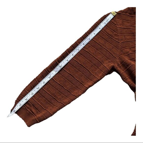 𝅺VINTAGE CLEO PETITES V-Neck Pointelle Sweater Size Large Light Brown - Picture 10 of 11